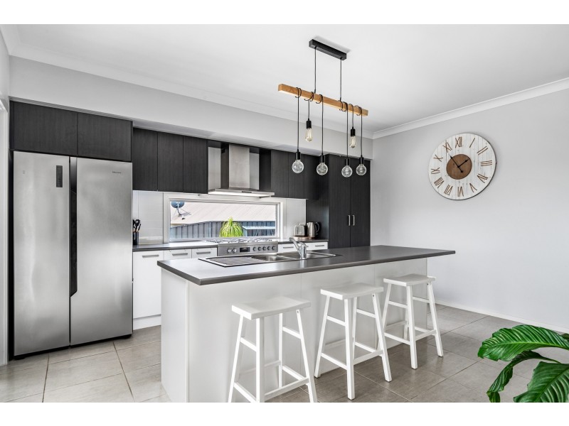83 Laurie Drive, Raworth NSW 2321