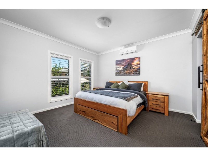 83 Laurie Drive, Raworth NSW 2321