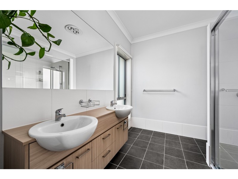 83 Laurie Drive, Raworth NSW 2321
