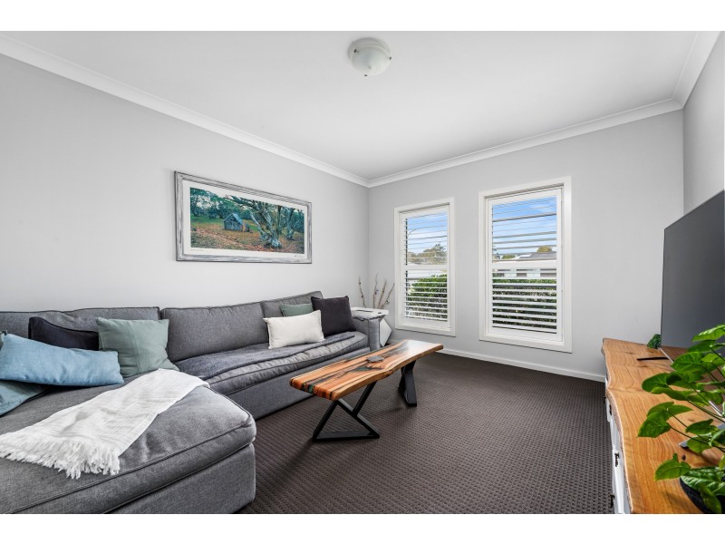83 Laurie Drive, Raworth NSW 2321