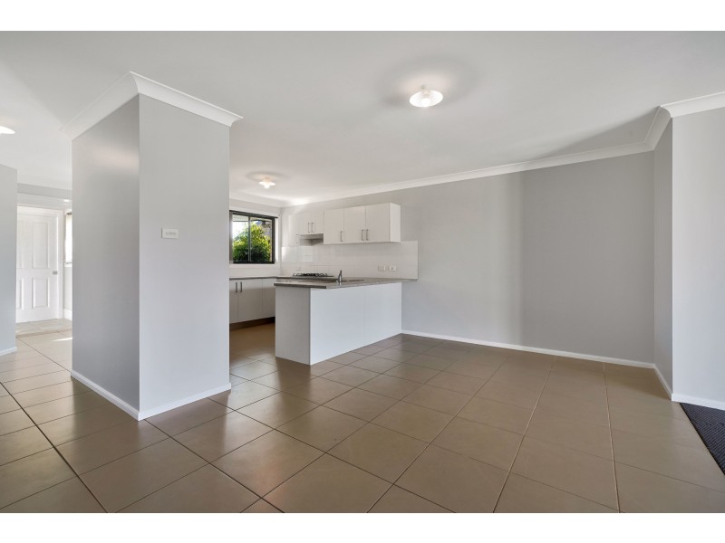 2/7A Waller Street, East Maitland NSW 2323