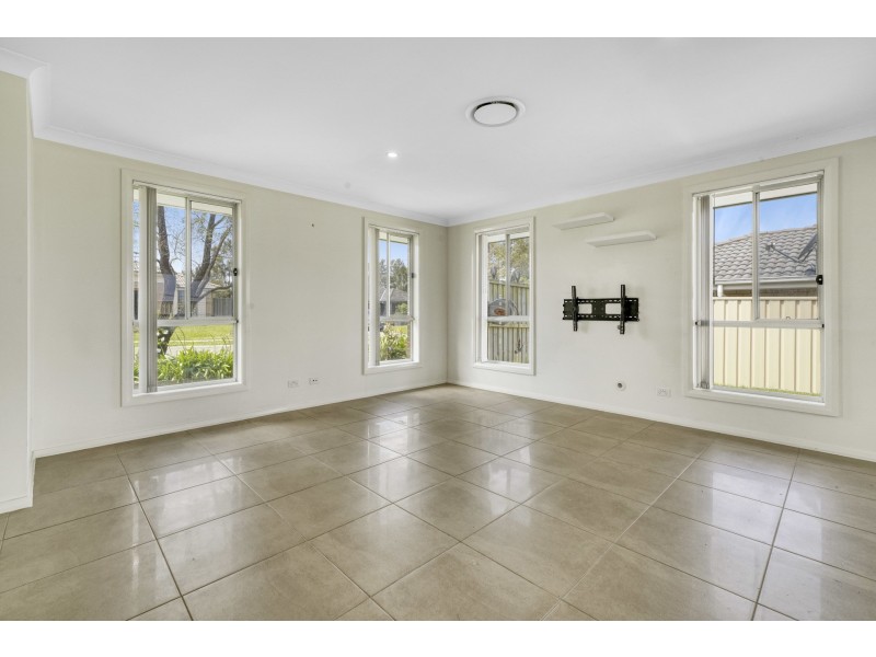 17 Portabello Crescent, Thornton NSW 2322