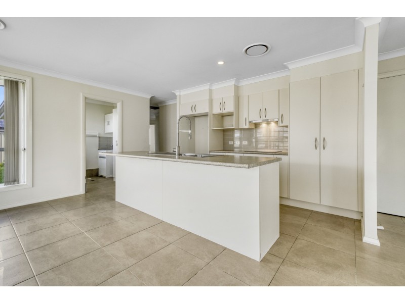 17 Portabello Crescent, Thornton NSW 2322