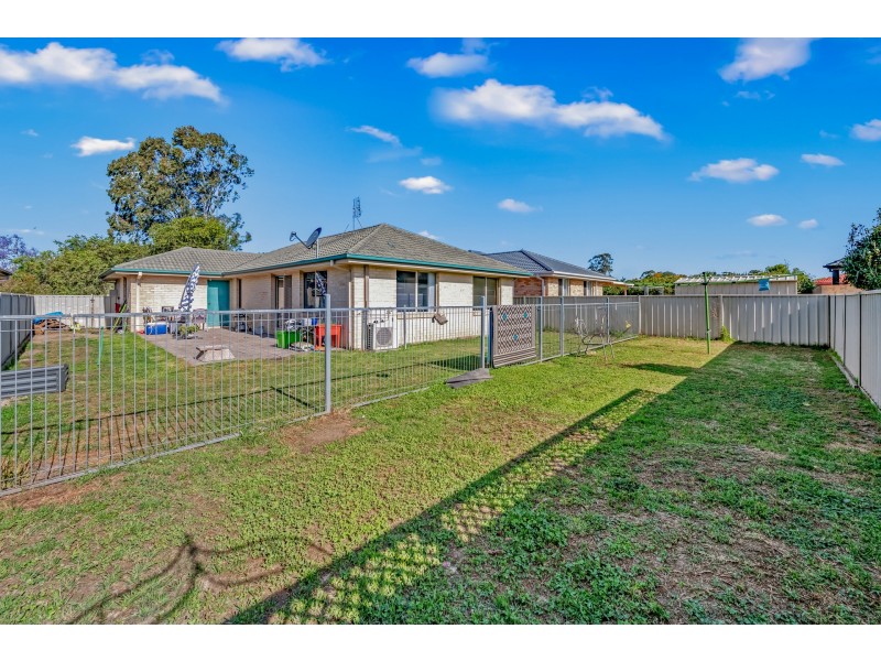 18 Nolan Crescent, Metford NSW 2323