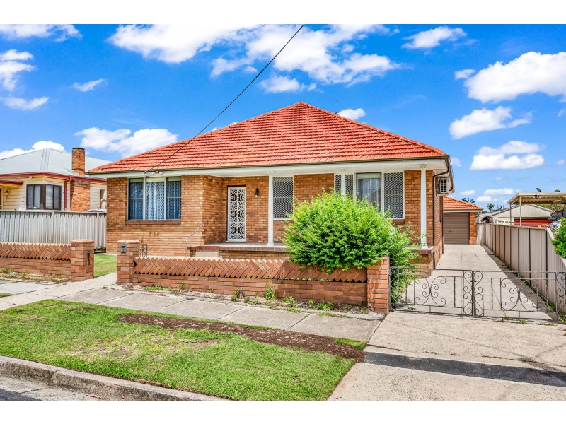 5 Landor Street, Beresfield NSW 2322