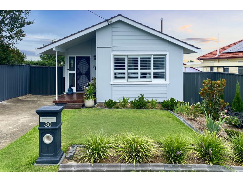 30 William Street, Telarah NSW 2320