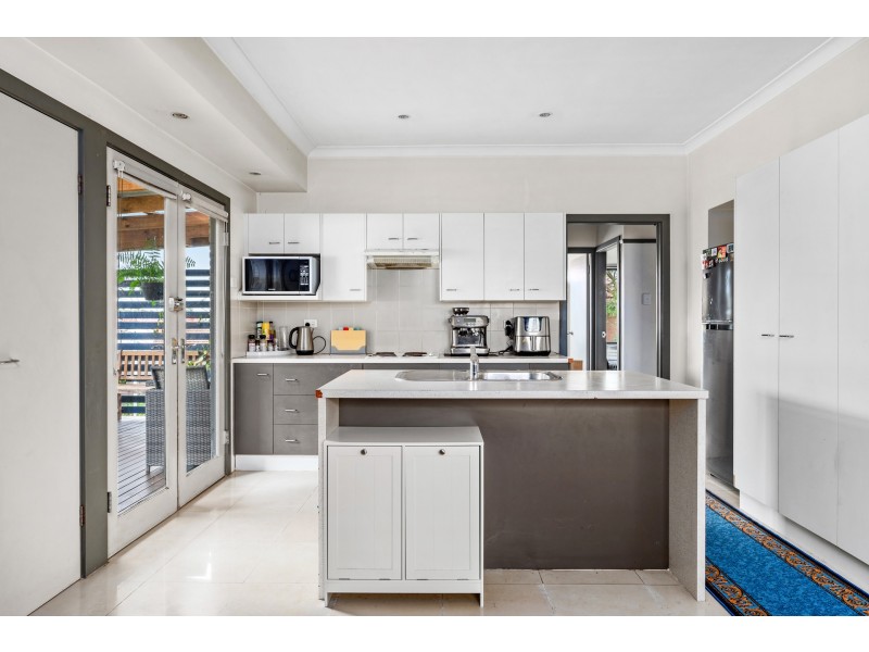 23 Thompson Street, Rutherford NSW 2320