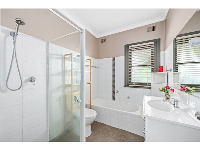 23 Thompson Street, Rutherford NSW 2320