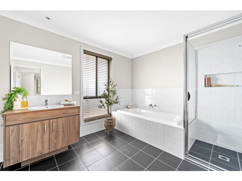 14 Acmena Street, Gillieston Heights NSW 2321