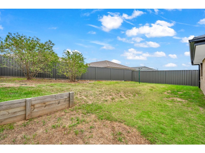 14 Acmena Street, Gillieston Heights NSW 2321