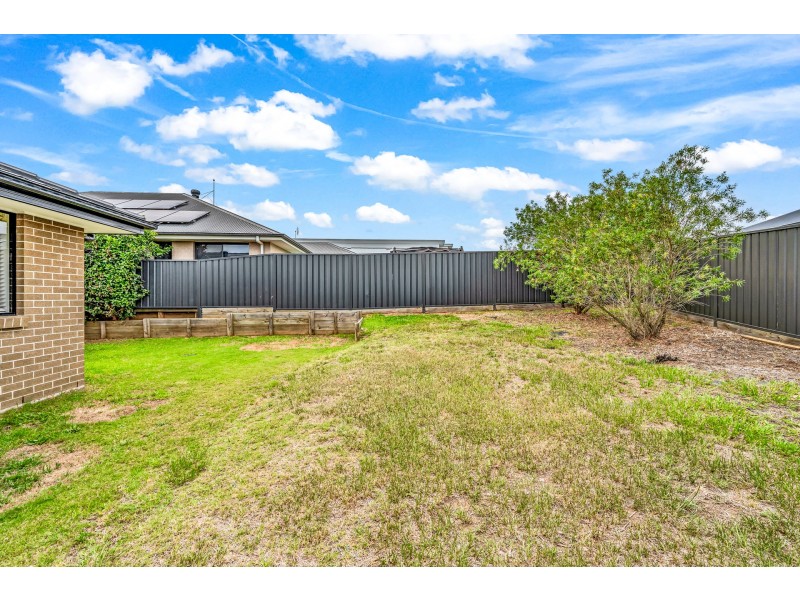 14 Acmena Street, Gillieston Heights NSW 2321