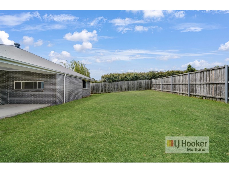 6 Finch Crescent, Aberglasslyn NSW 2320