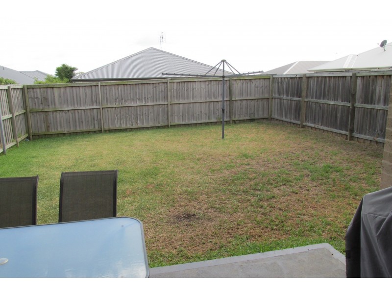 5 Darcys Circuit, Gillieston Heights NSW 2321