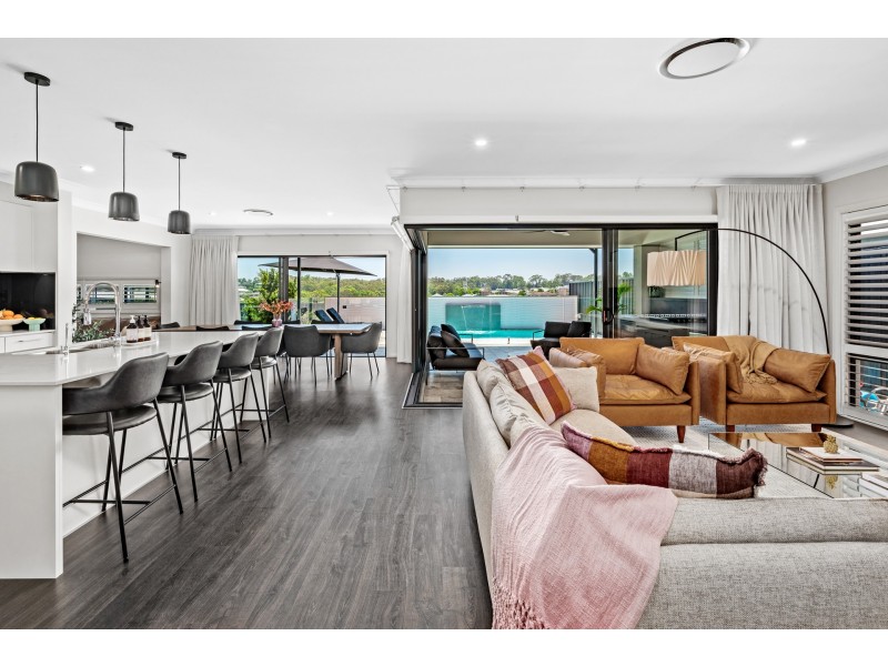 8 Pandanus Circuit, Bolwarra NSW 2320