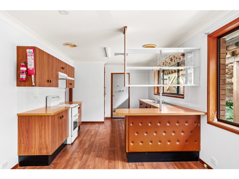 8 Addison Road, Bolwarra NSW 2320