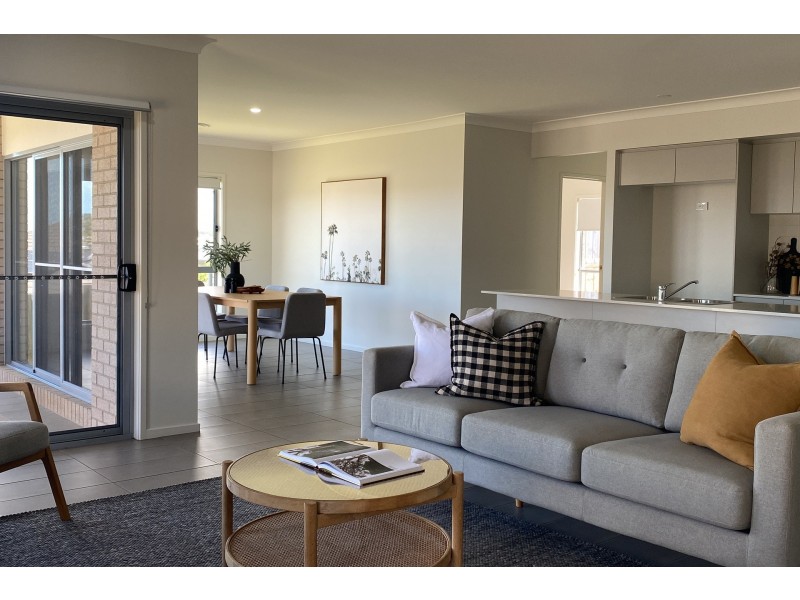 31 Greystones Drive, Chisholm NSW 2322