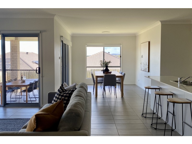 31 Greystones Drive, Chisholm NSW 2322