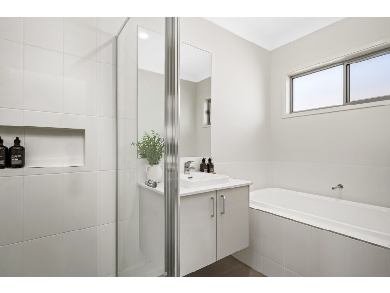 31 Greystones Drive, Chisholm NSW 2322