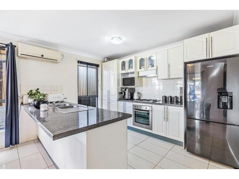 57B Squadron Crescent, Rutherford NSW 2320