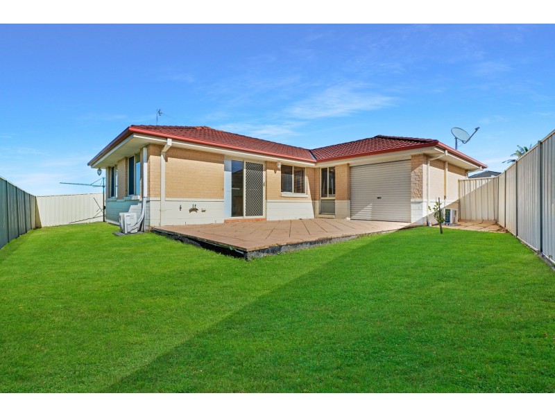 15 Parkside Crescent, Thornton NSW 2322