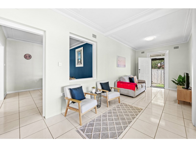 34 Arthur Street, Rutherford NSW 2320