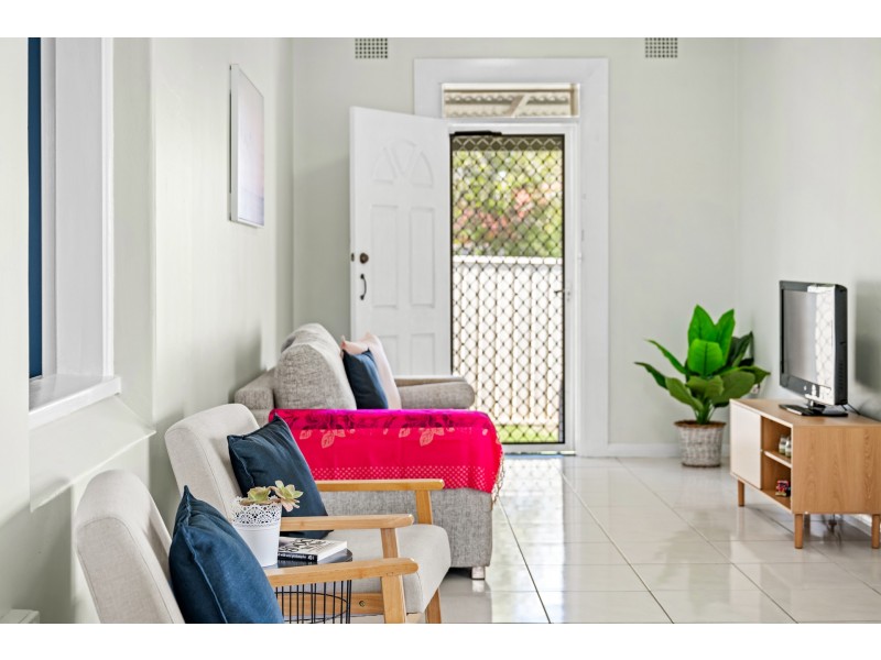 34 Arthur Street, Rutherford NSW 2320