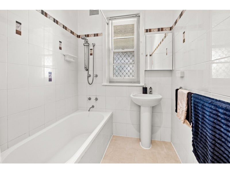 34 Arthur Street, Rutherford NSW 2320