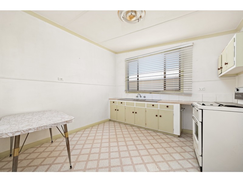 60 Anvil Street, Greta NSW 2334