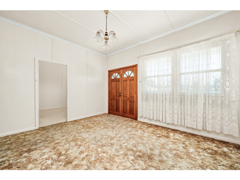 60 Anvil Street, Greta NSW 2334