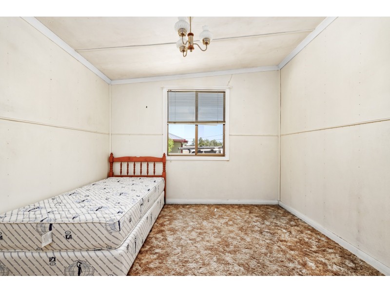 60 Anvil Street, Greta NSW 2334