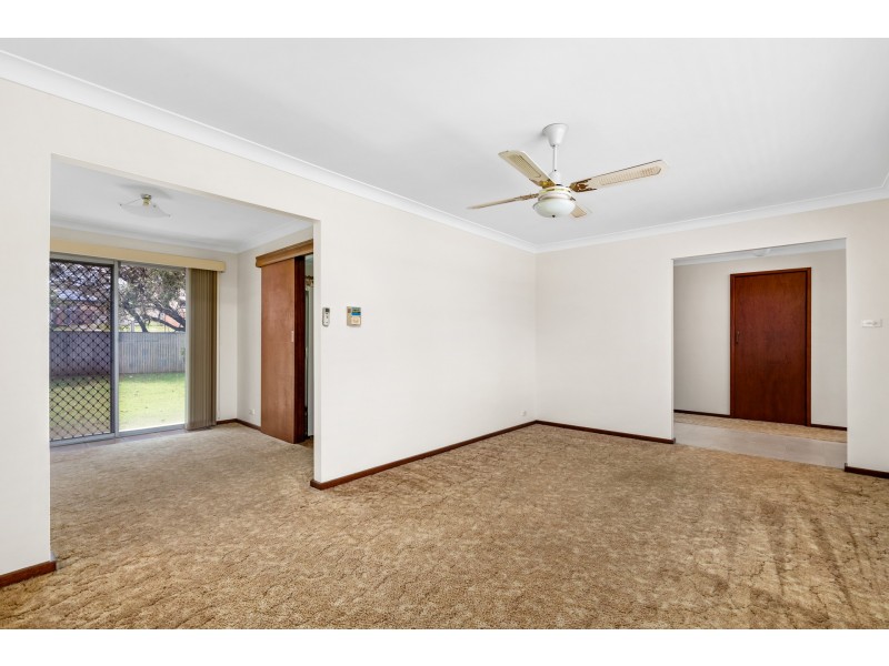 14 Buffier Crescent, Rutherford NSW 2320