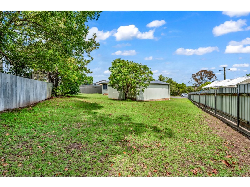 14 Buffier Crescent, Rutherford NSW 2320