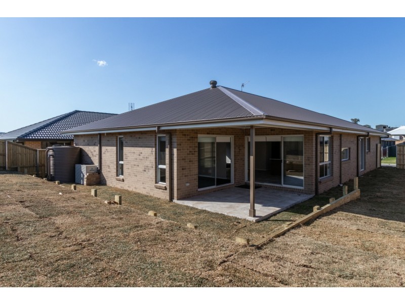 31 Golden Whistler Avenue, Aberglasslyn NSW 2320
