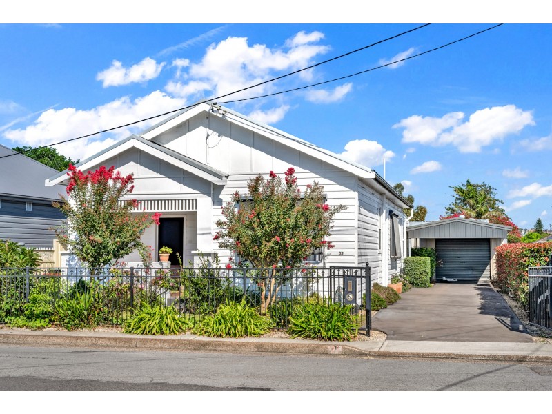 35 Valencia Street, Mayfield NSW 2304