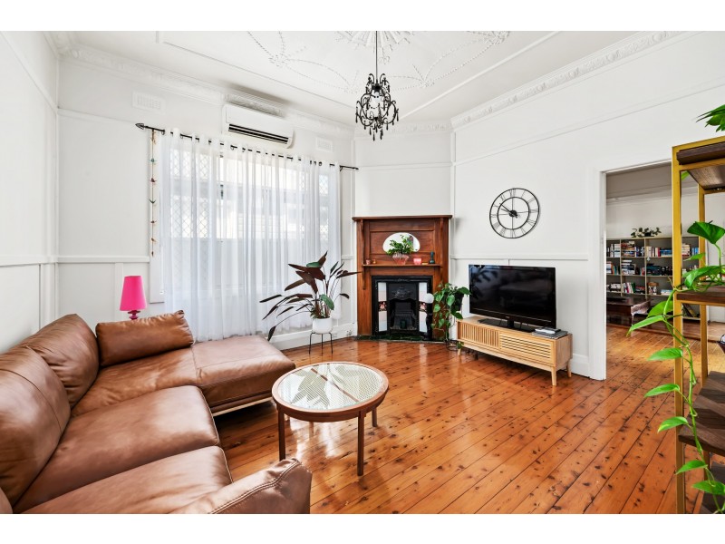 35 Valencia Street, Mayfield NSW 2304