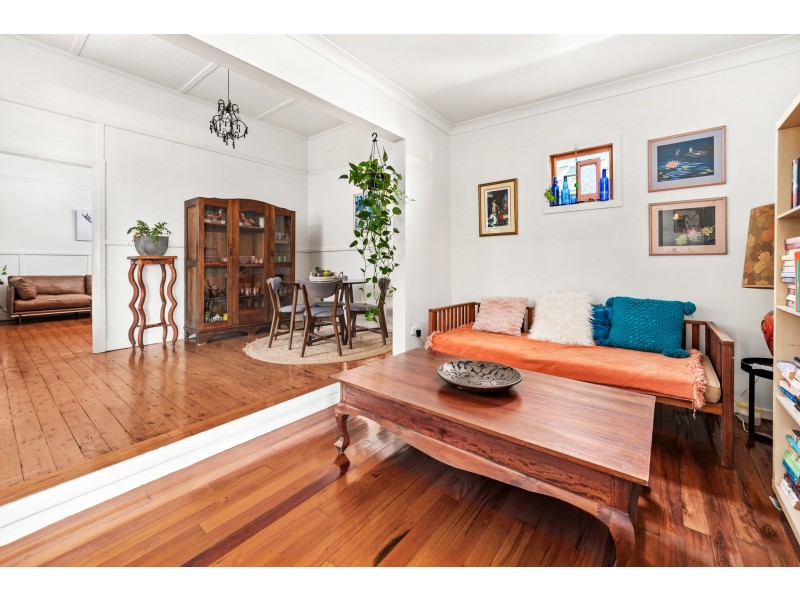 35 Valencia Street, Mayfield NSW 2304