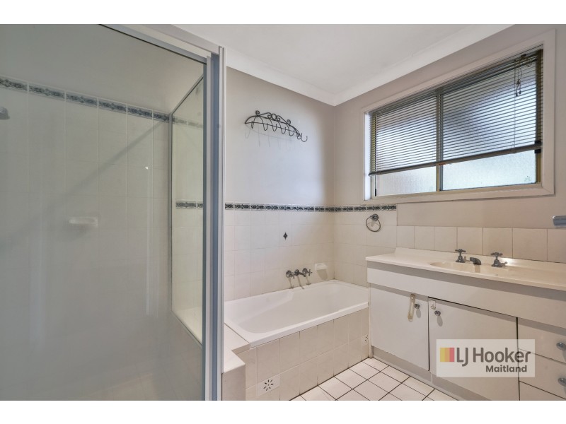 9 Adam Avenue, Rutherford NSW 2320