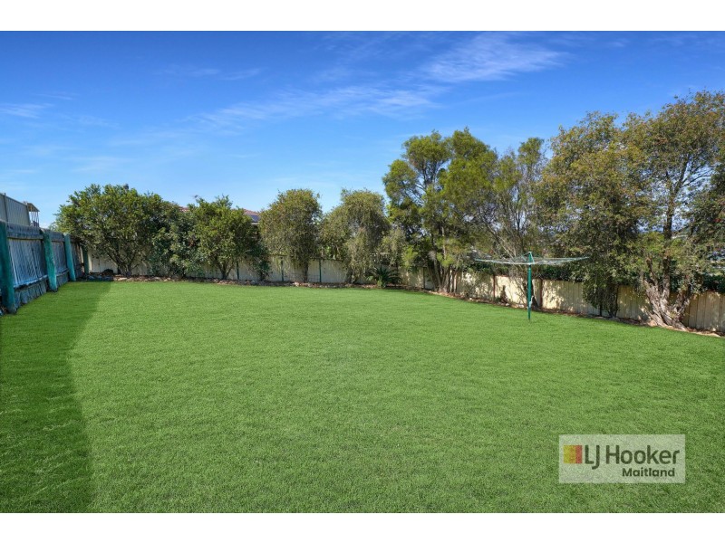 9 Adam Avenue, Rutherford NSW 2320