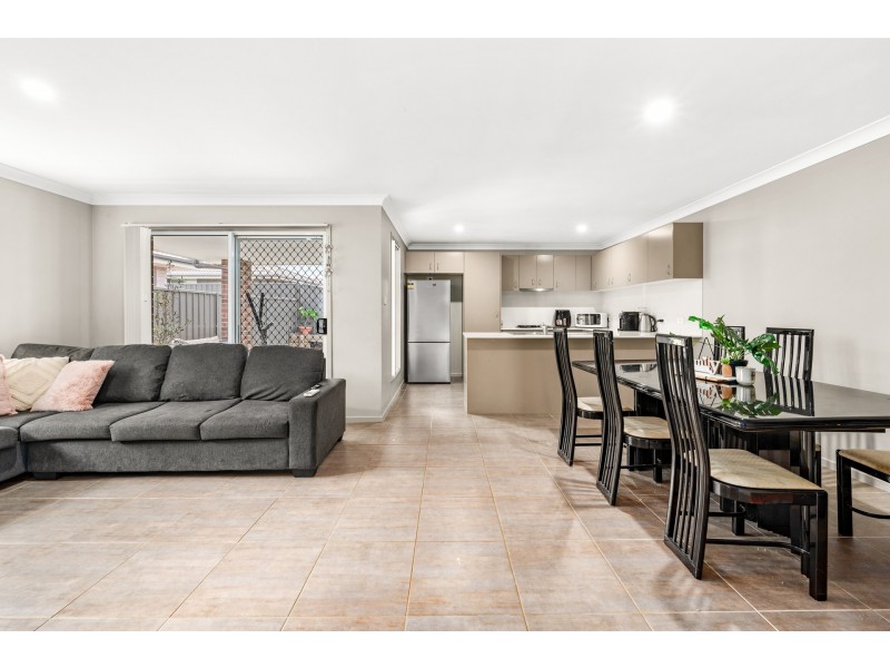 1&2/28 Glen Ayr Avenue, Cliftleigh NSW 2321