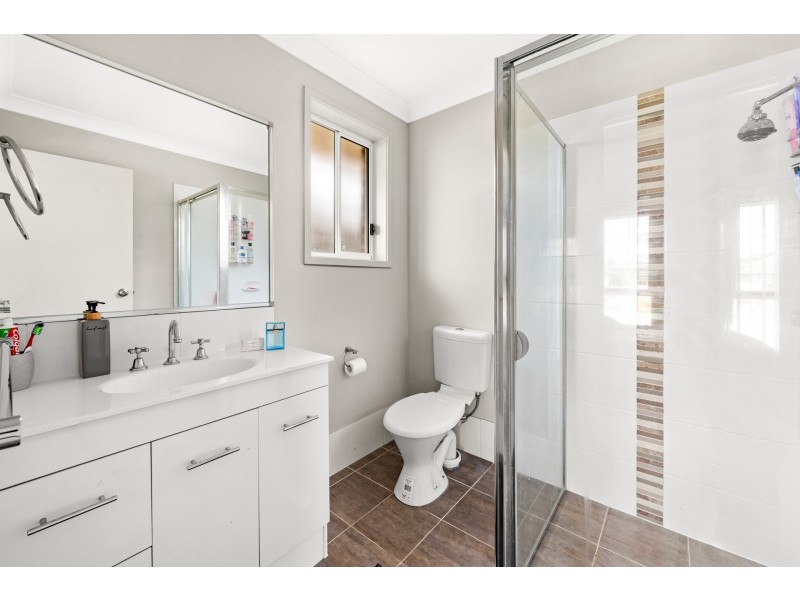 1&2/28 Glen Ayr Avenue, Cliftleigh NSW 2321