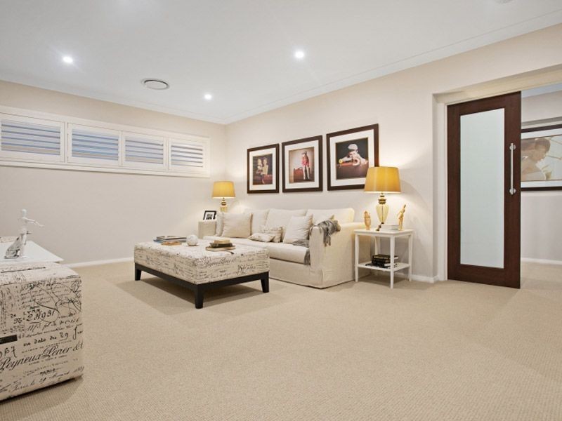 2 Waterside Close, Rutherford NSW 2320