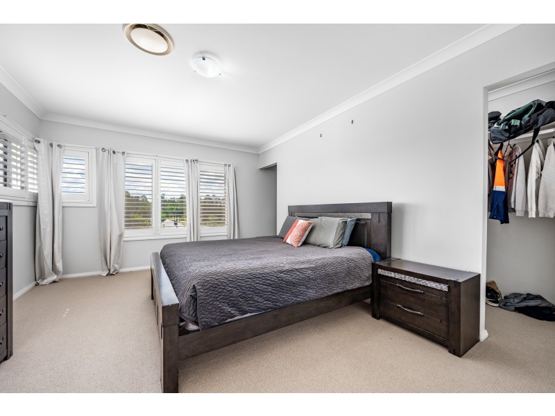 2 Waterside Close, Rutherford NSW 2320