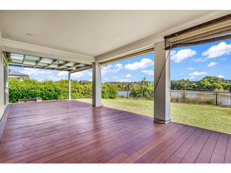 2 Waterside Close, Rutherford NSW 2320