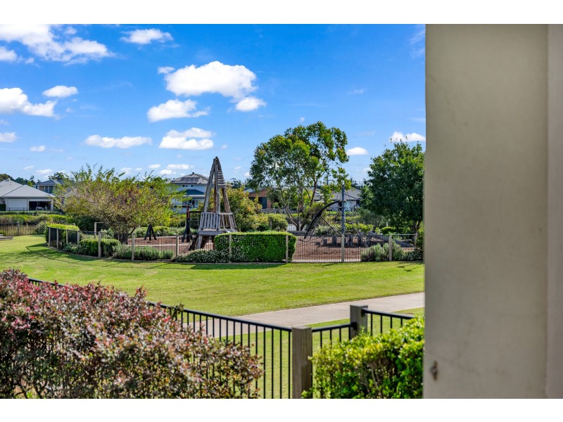 2 Waterside Close, Rutherford NSW 2320