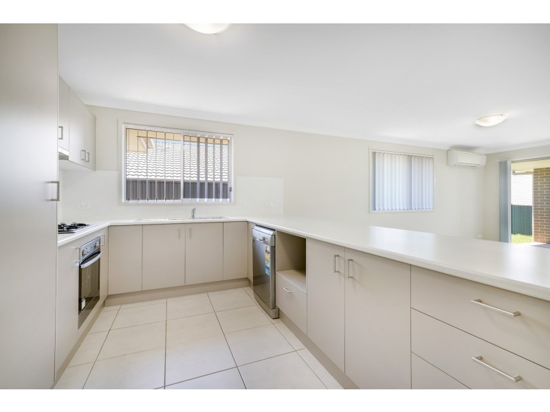 4 Cambridge Street, Thornton NSW 2322