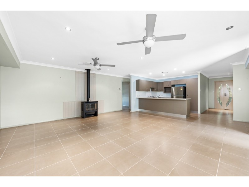 6A Honeysuckle Drive, Aberglasslyn NSW 2320