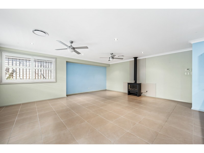 6A Honeysuckle Drive, Aberglasslyn NSW 2320