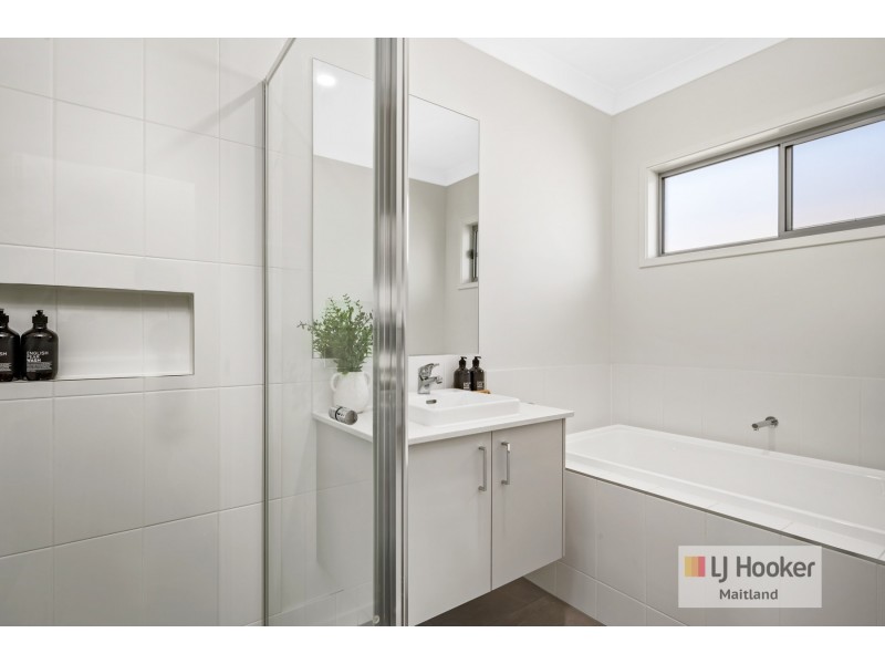 31 Greystones Drive, Chisholm NSW 2322