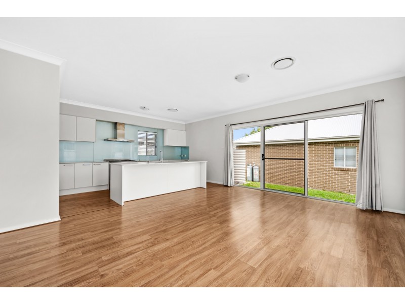 27A & 27B Rockleigh Street, Thornton NSW 2322