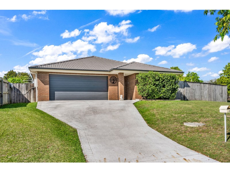 39 Saddlers Drive, Gillieston Heights NSW 2321